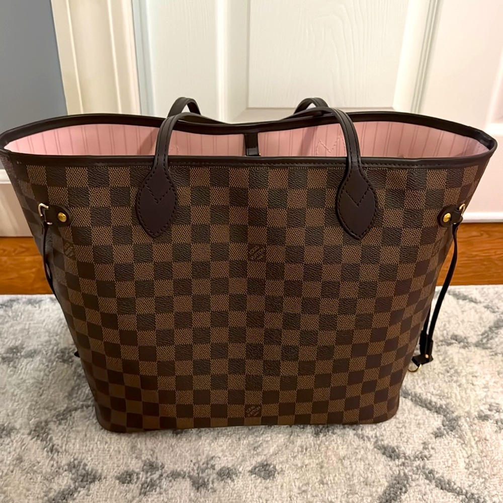 Authentic Louis Vuitton Neverfull MM in DE and Rose Ballerine